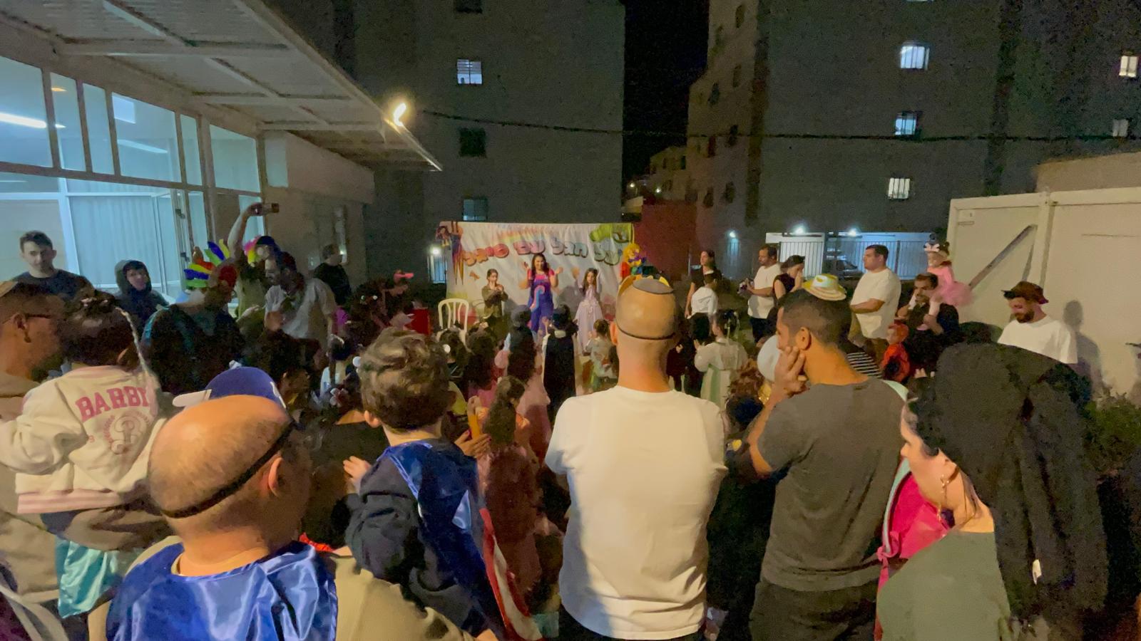 גלריה 52